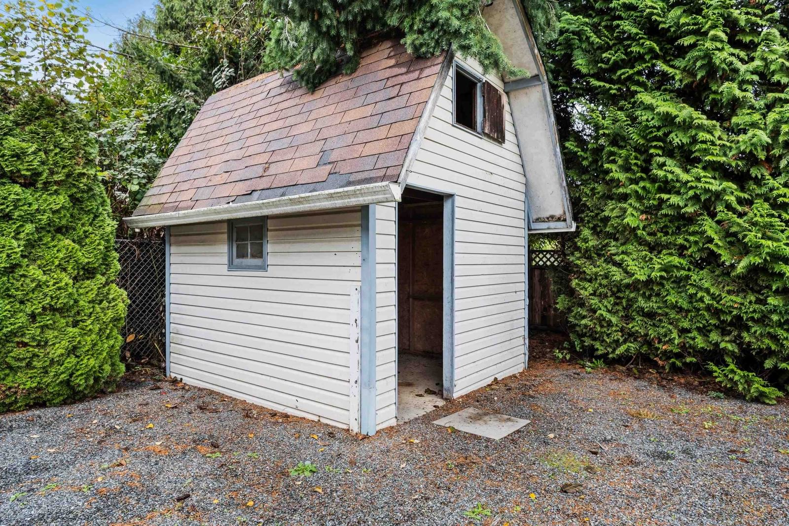 Listing Image 18