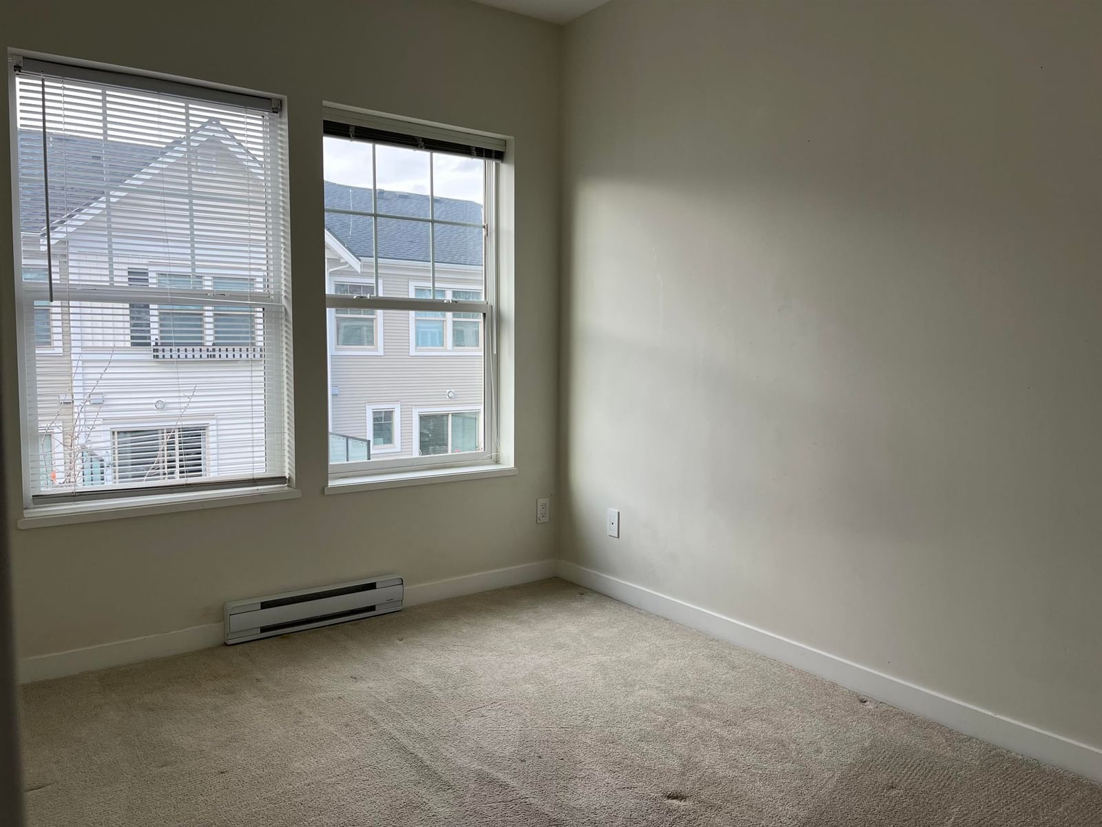 Listing Image 26