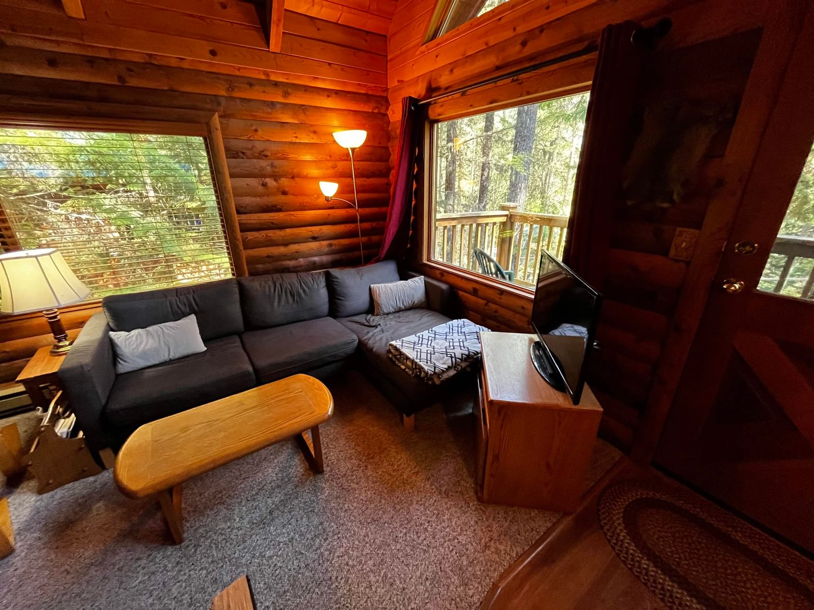 Listing Image 11