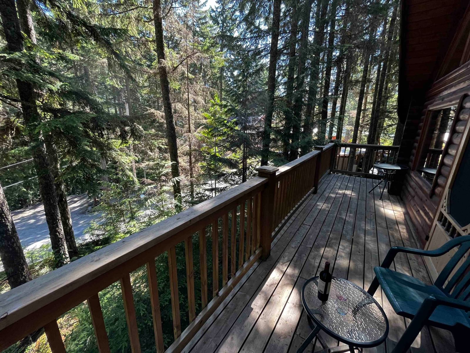 Listing Image 4