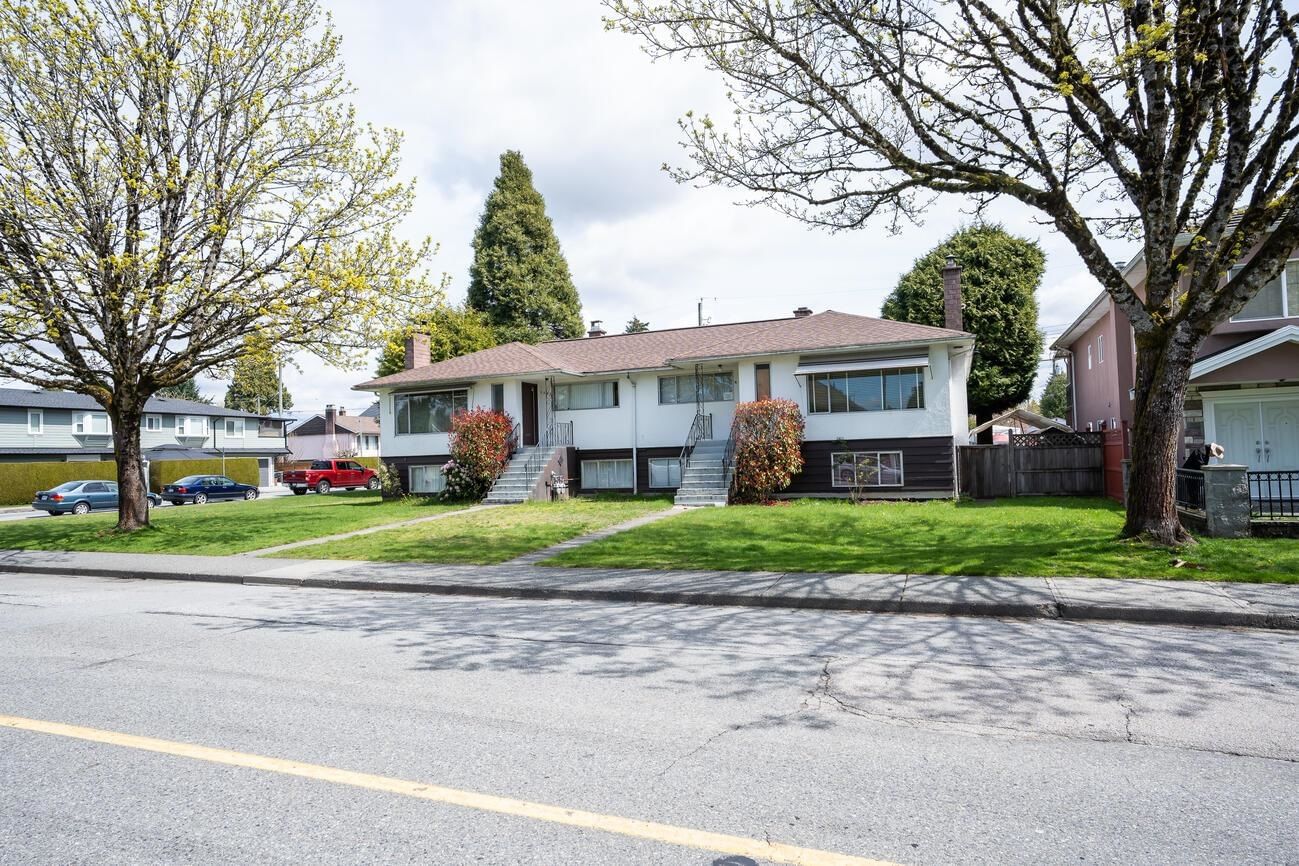 Listing Image 11