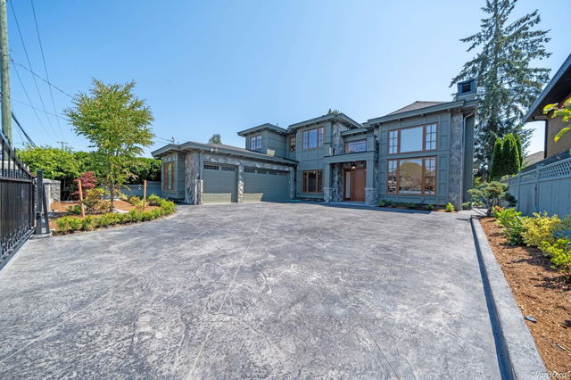 8420 Saunders Road