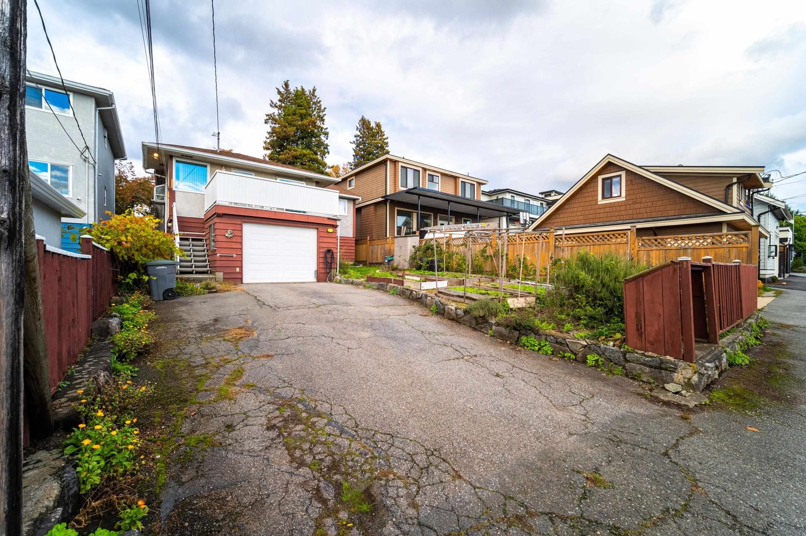 Listing Image 9