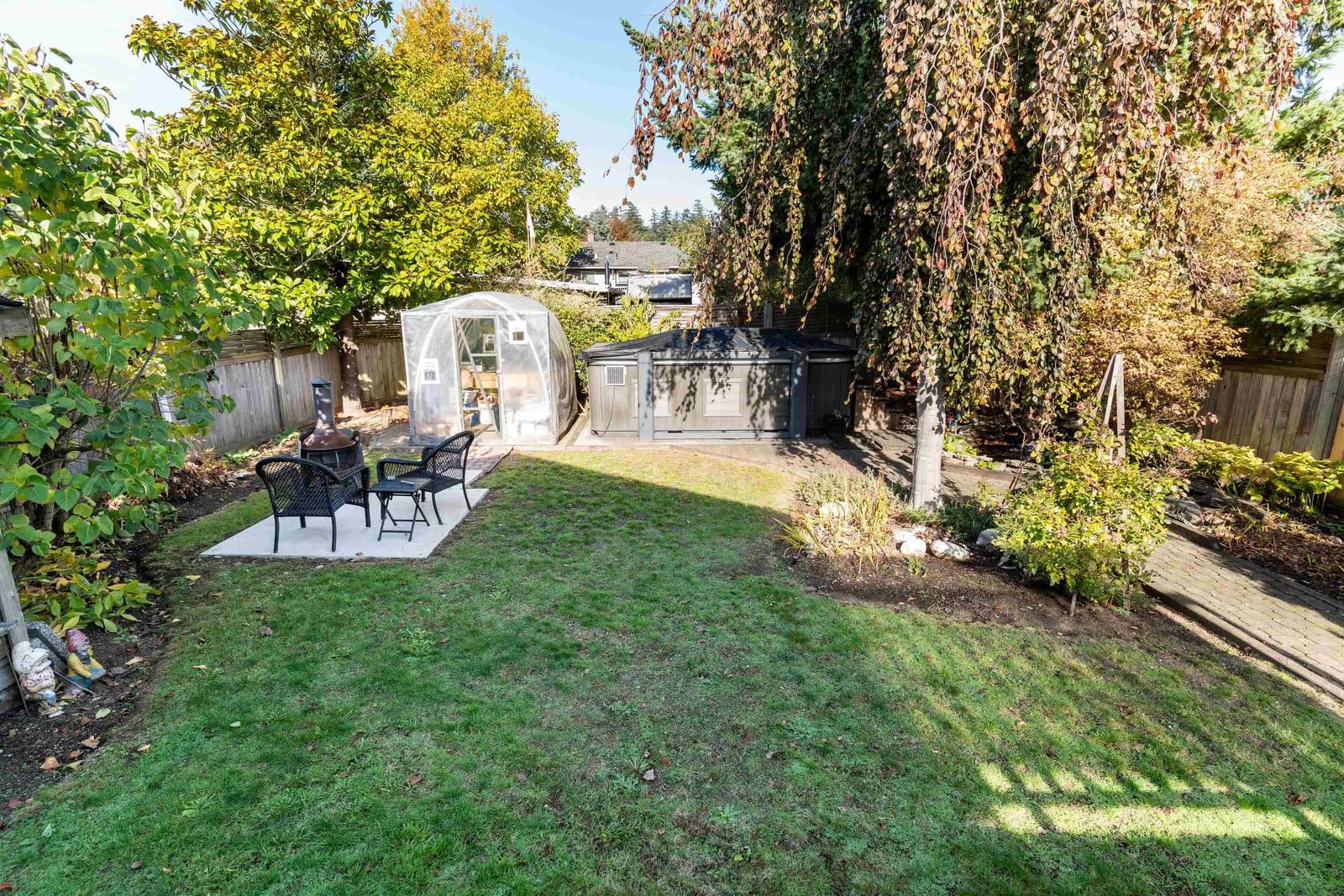Listing Image 15