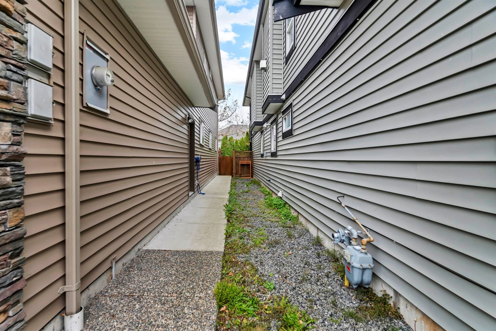 Listing Image 36