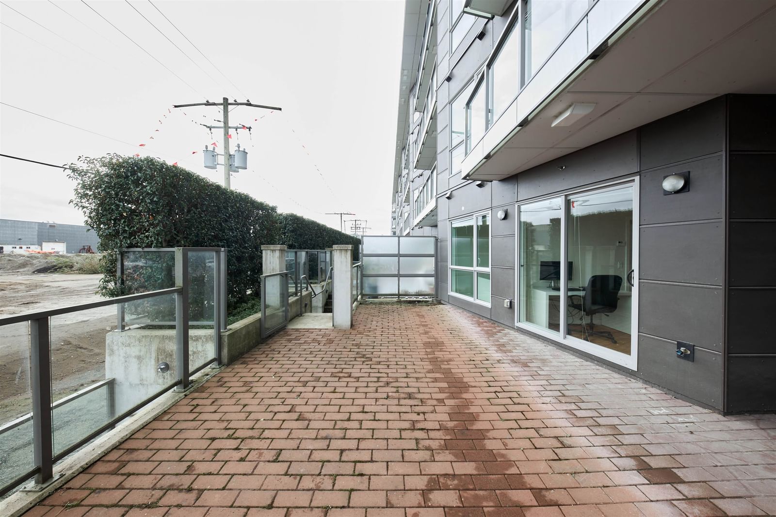 Listing Image 14