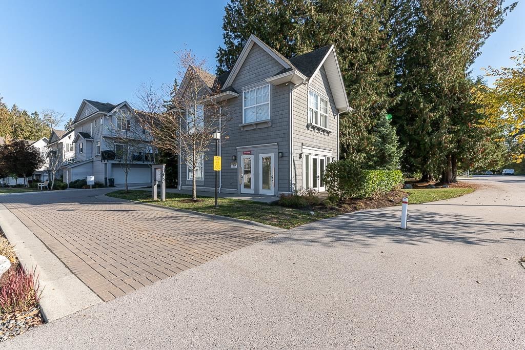 Listing Image 32