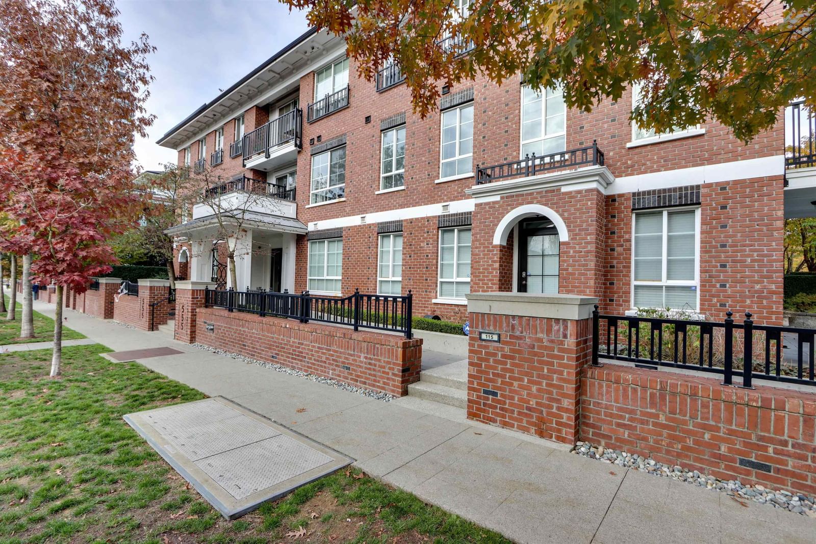 Listing Image 1