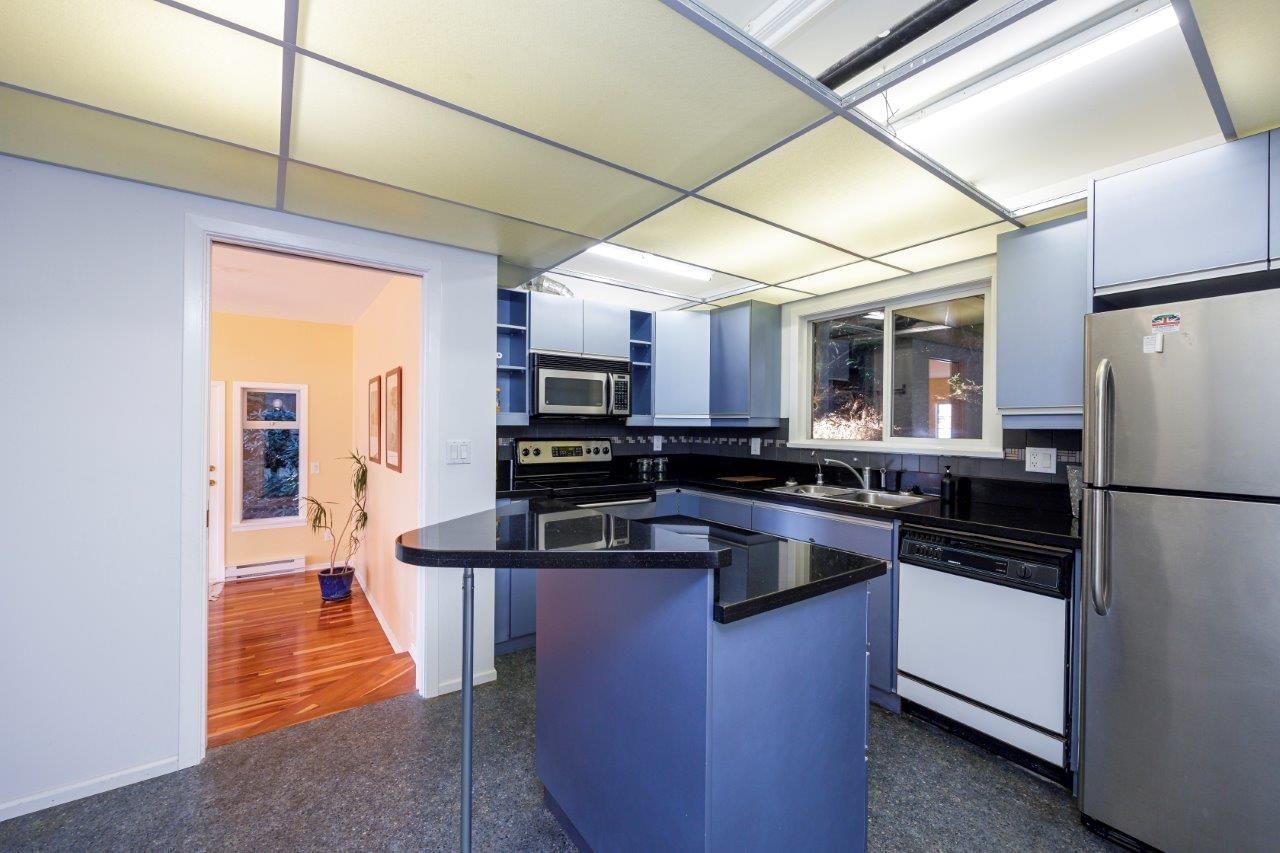 Listing Image 15