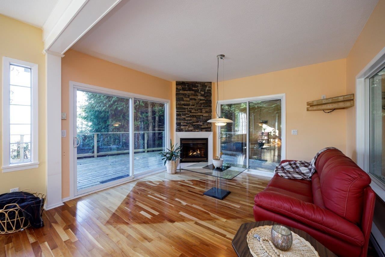 Listing Image 8
