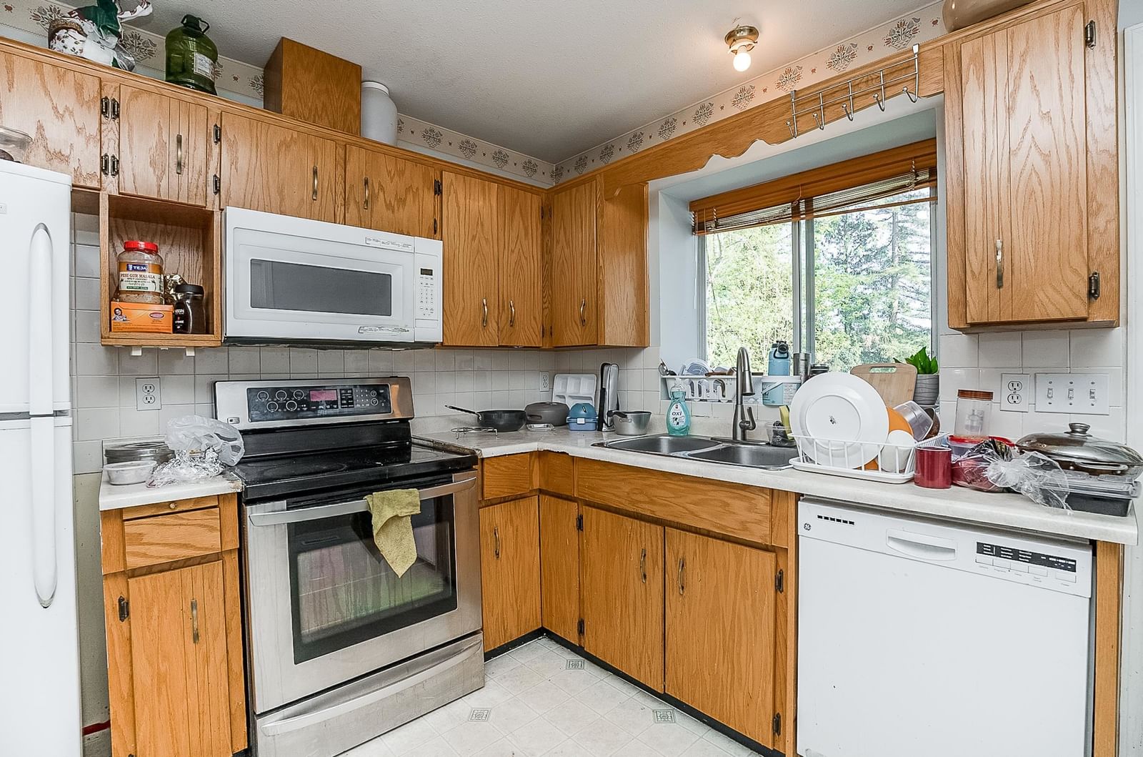 Listing Image 19