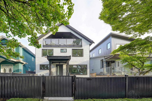 3248 William Street