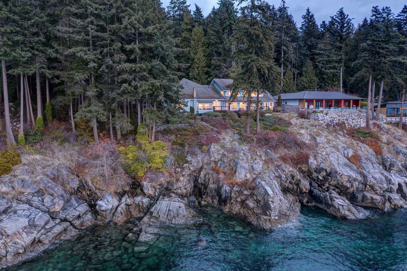 Listing Image 8