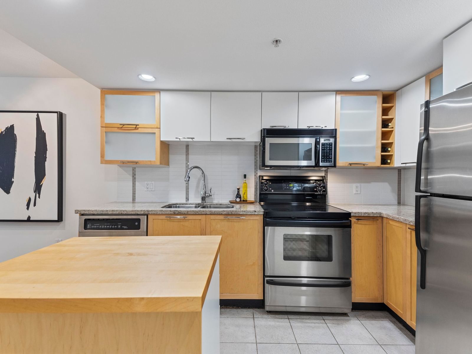 Listing Image 18