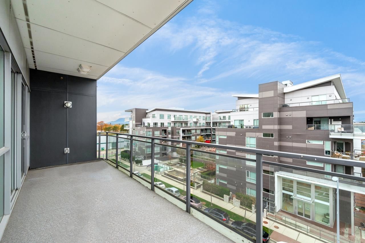 Listing Image 21