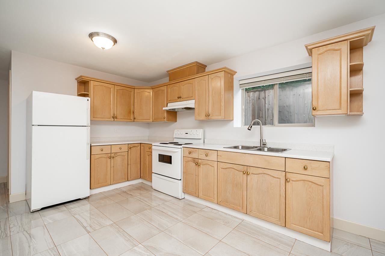 Listing Image 18
