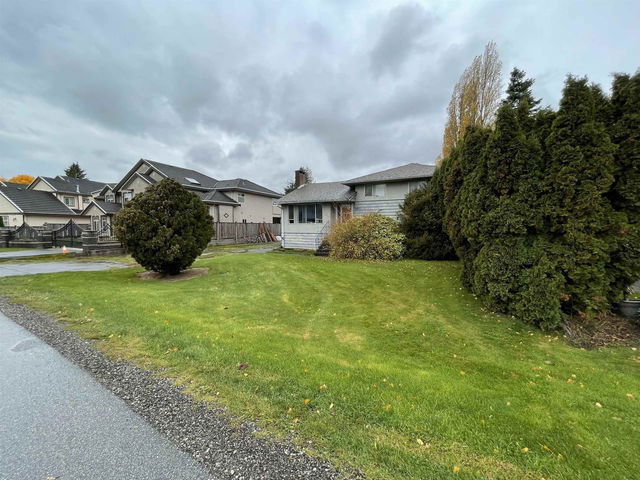 10291 Aintree Crescent