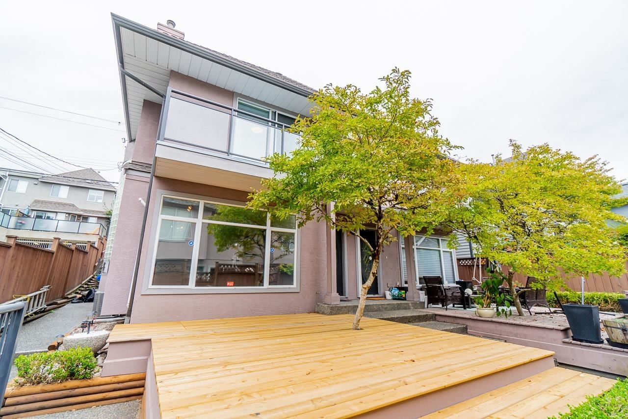 Listing Image 1