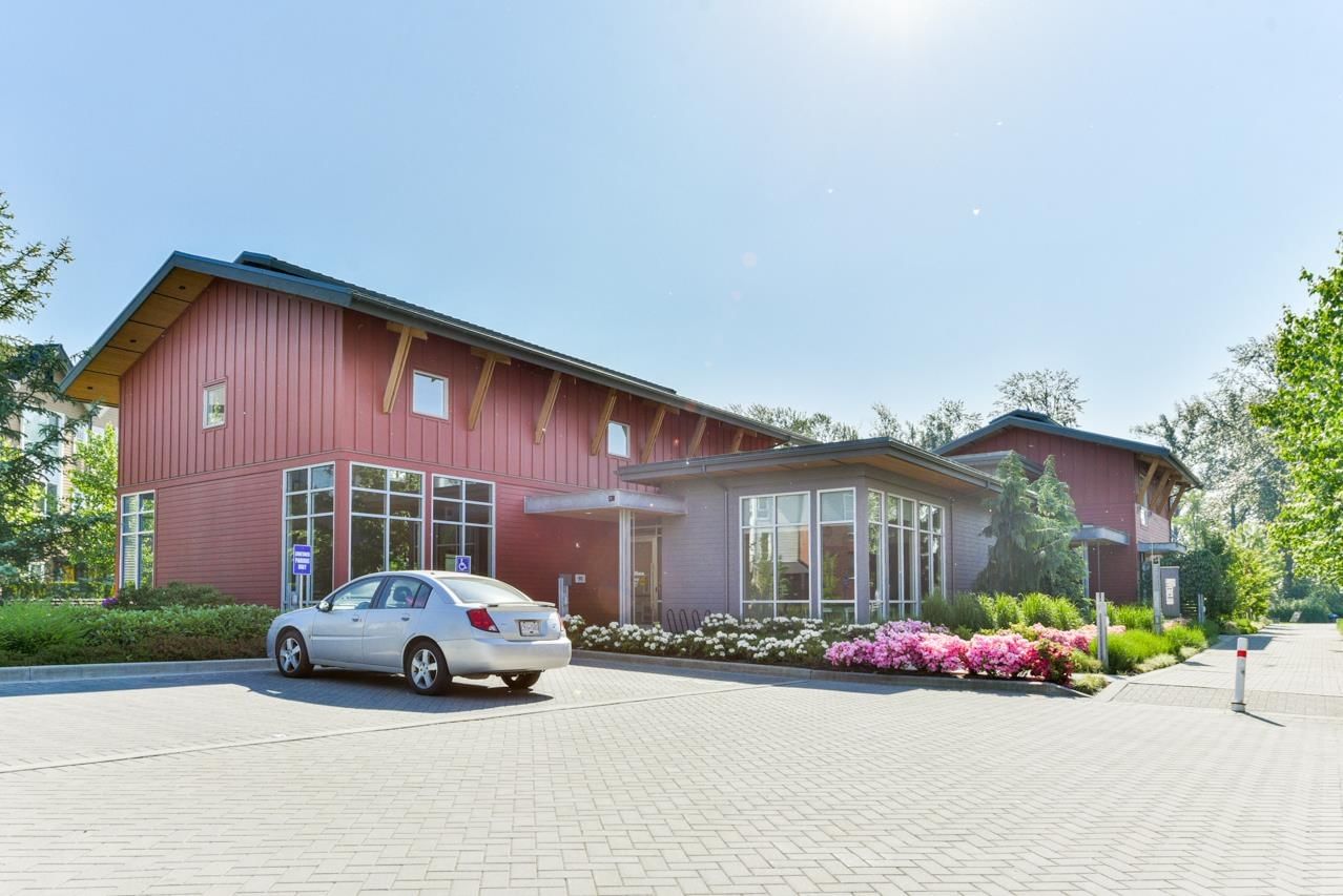 Listing Image 27