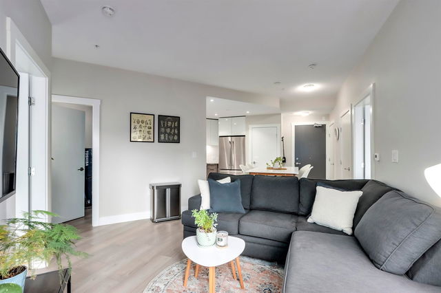 513 - 3588 Sawmill Crescent