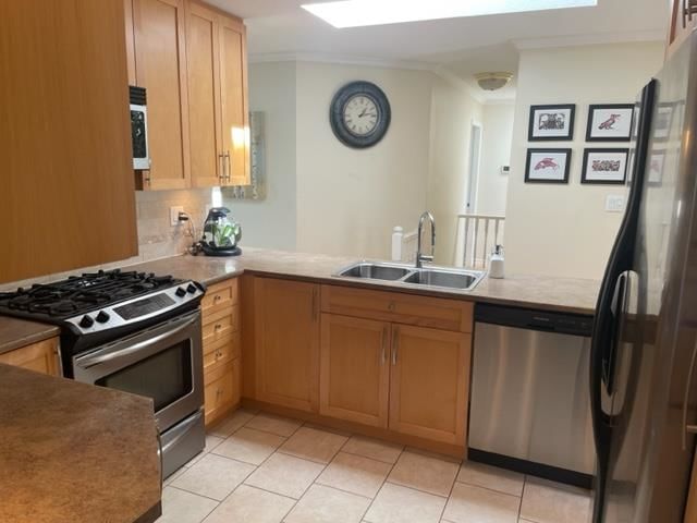 Listing Image 18