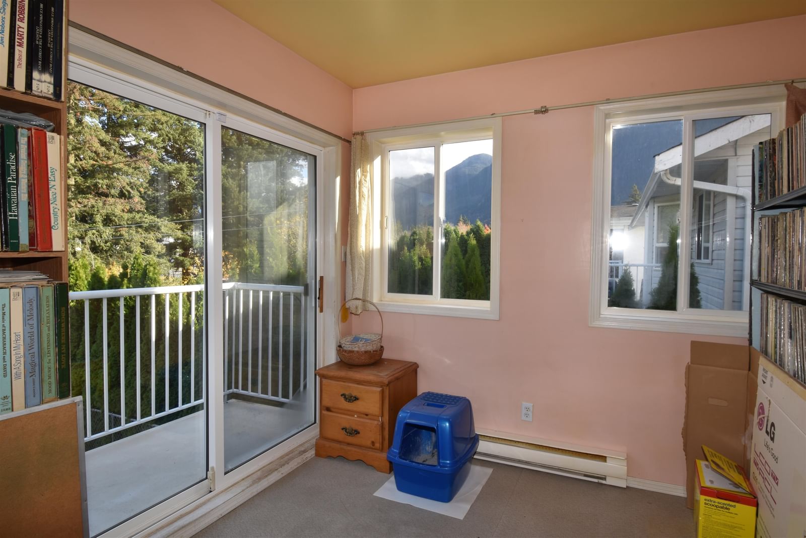 Listing Image 14
