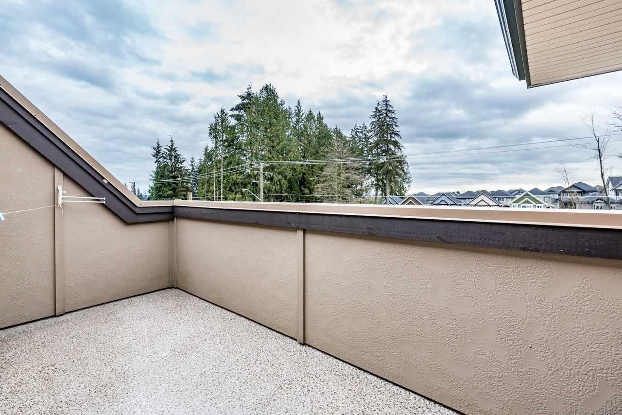 Listing Image 17