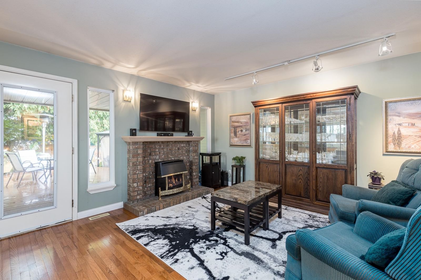 Listing Image 15