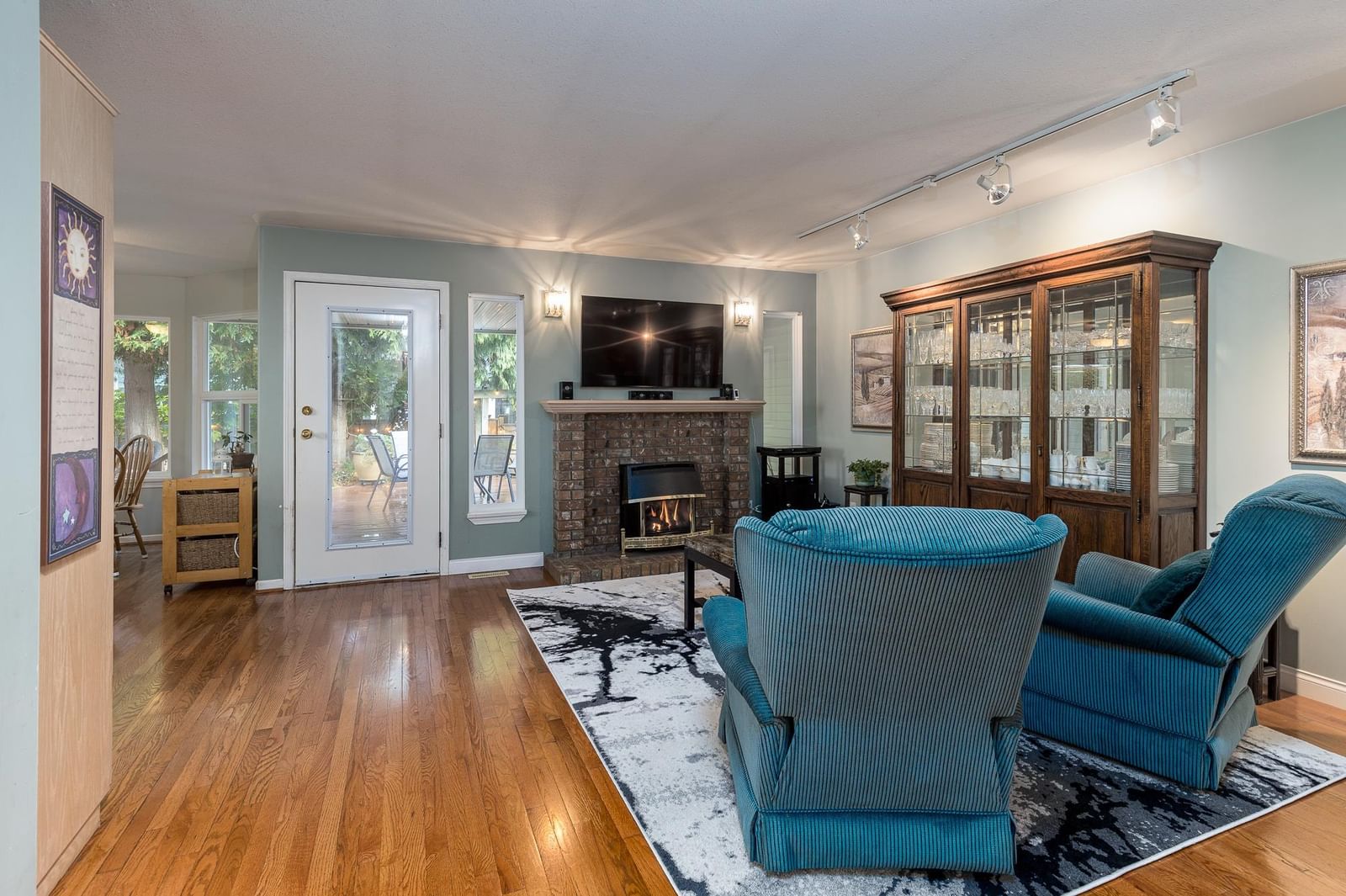 Listing Image 22