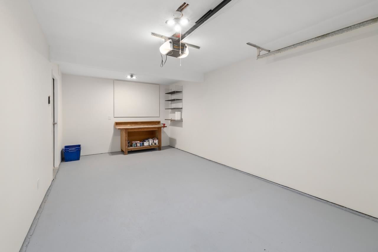 Listing Image 26