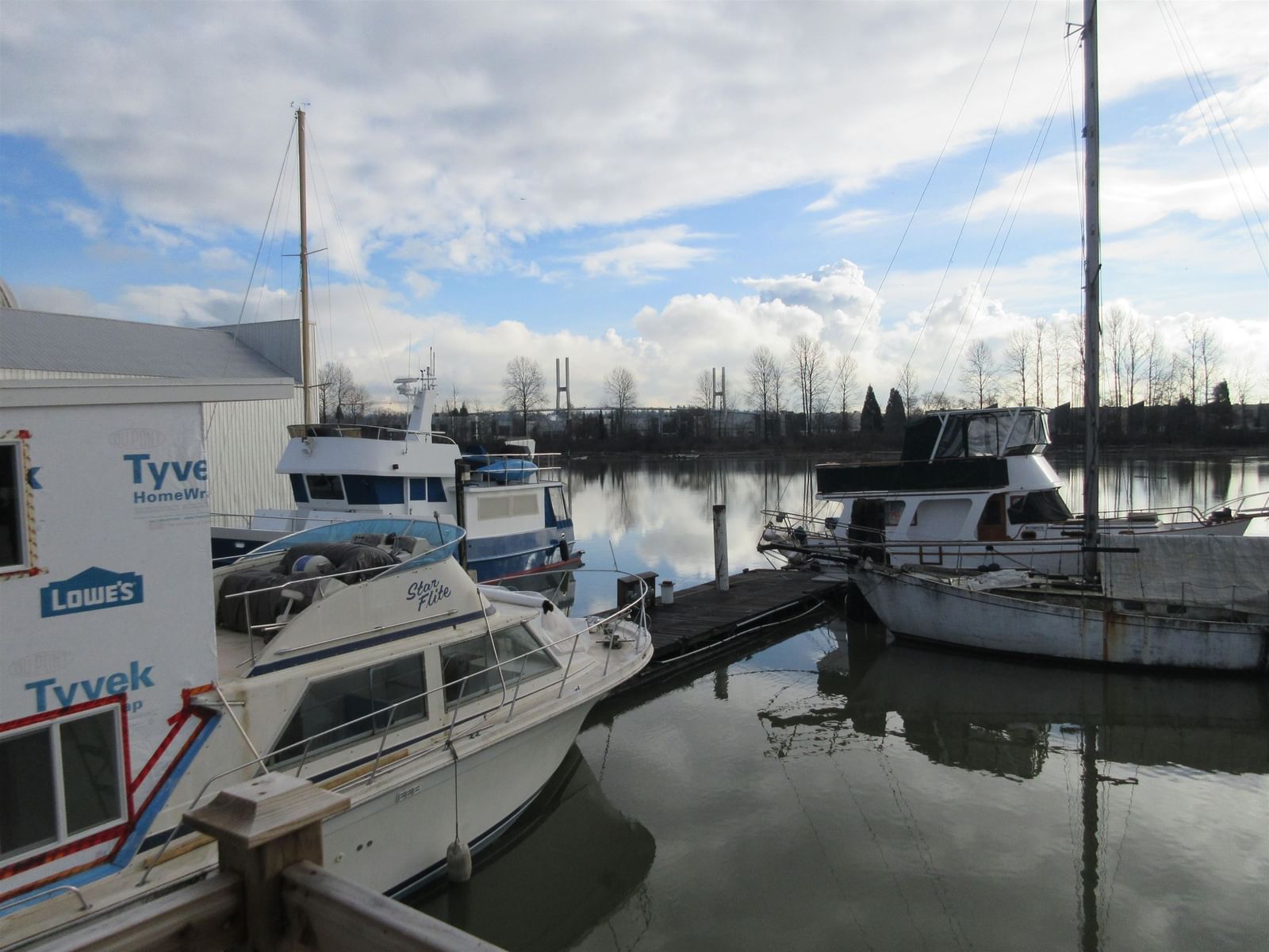 Listing Image 9