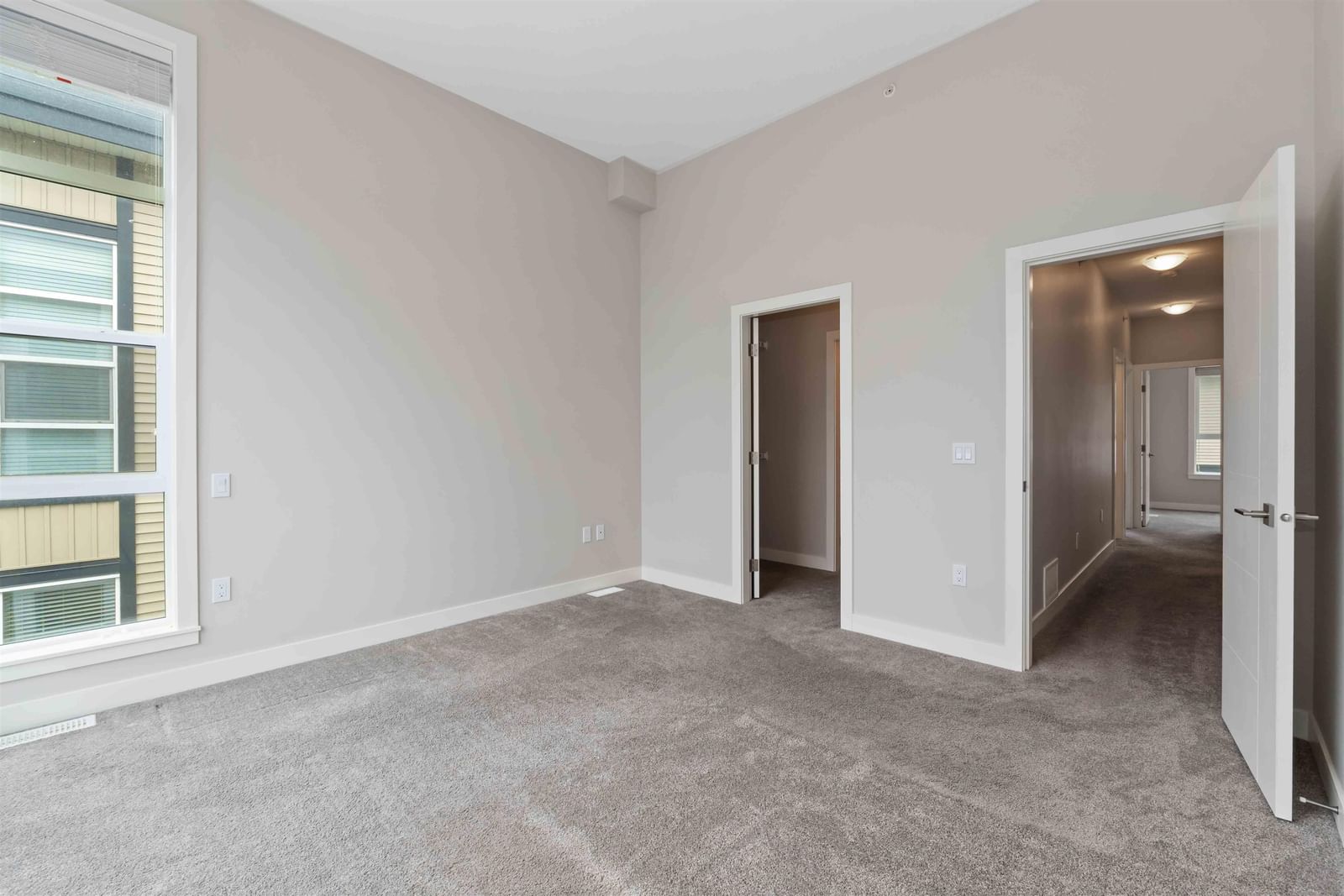Listing Image 30