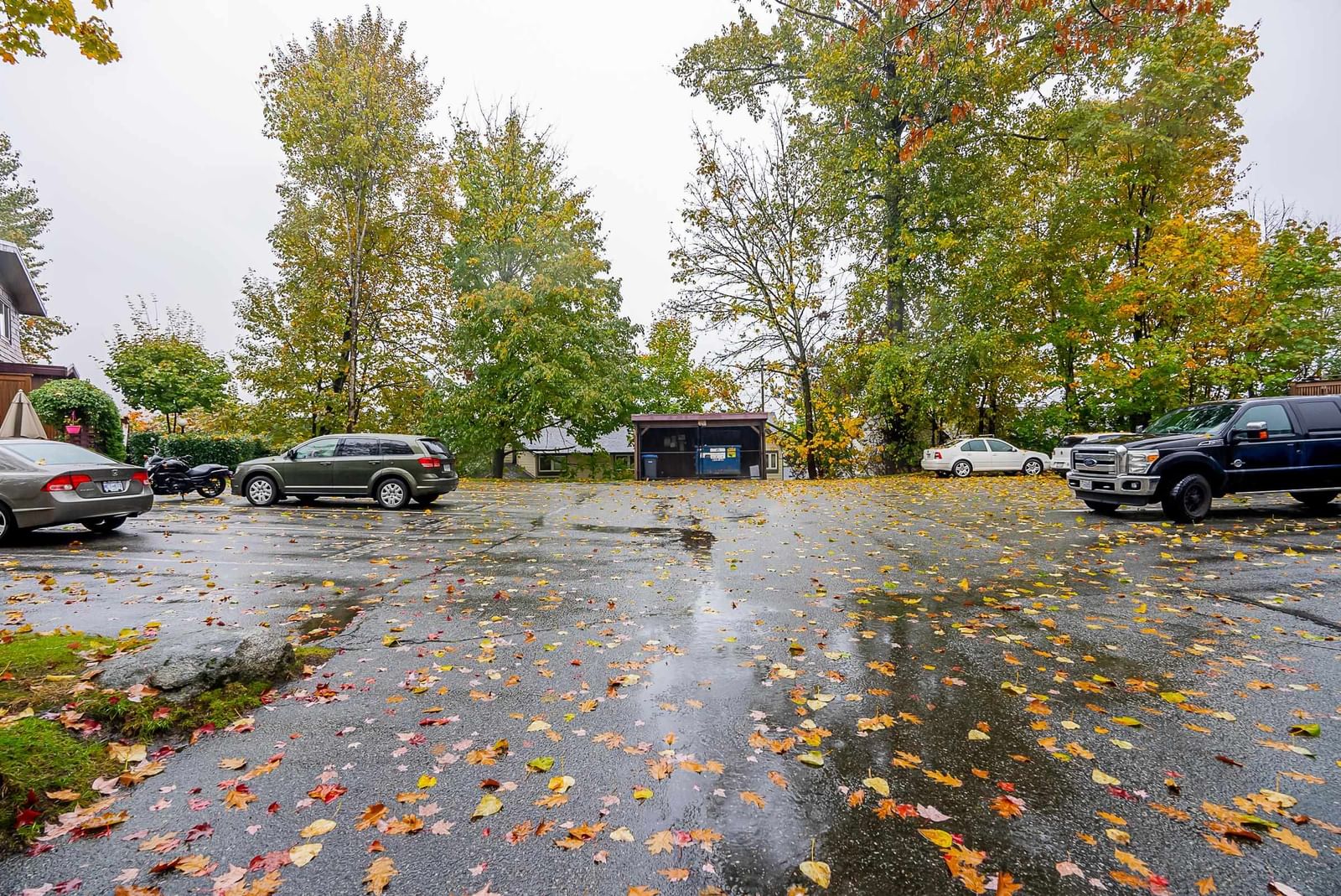 Listing Image 24