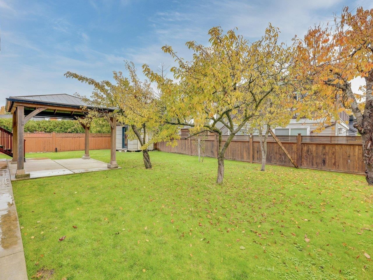 Listing Image 21