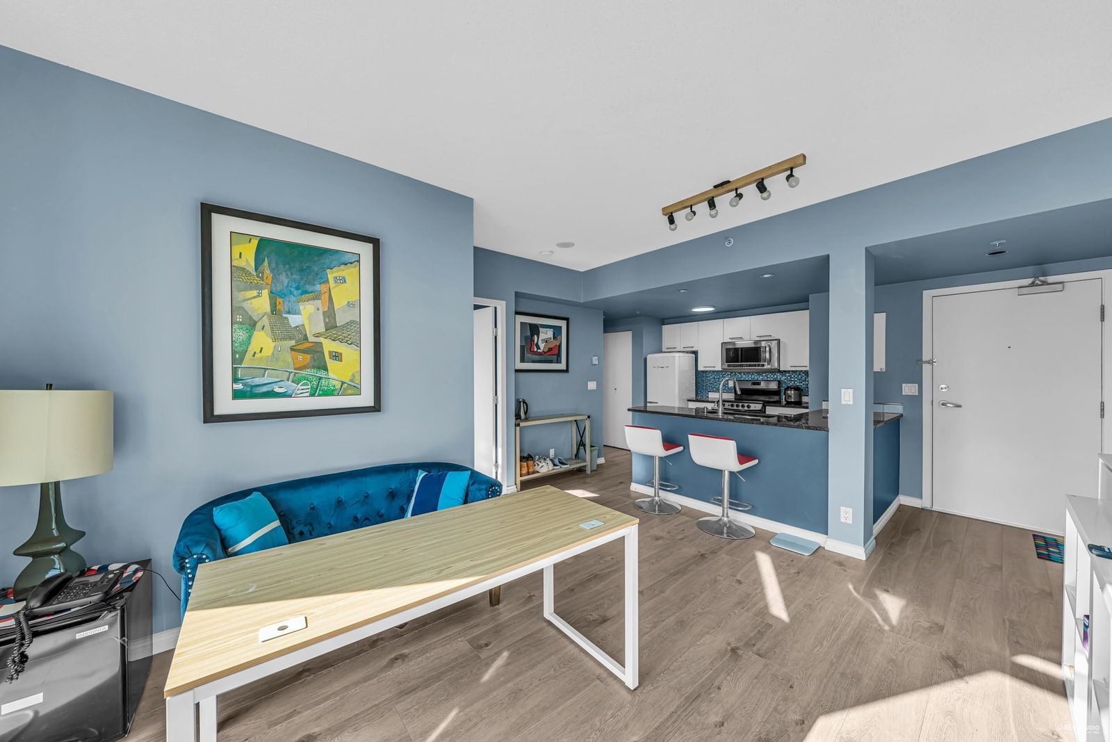 Listing Image 13