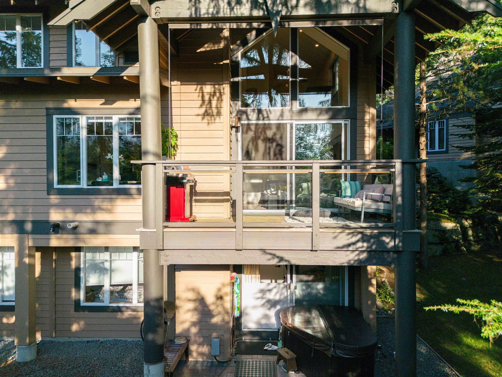 Listing Image 19