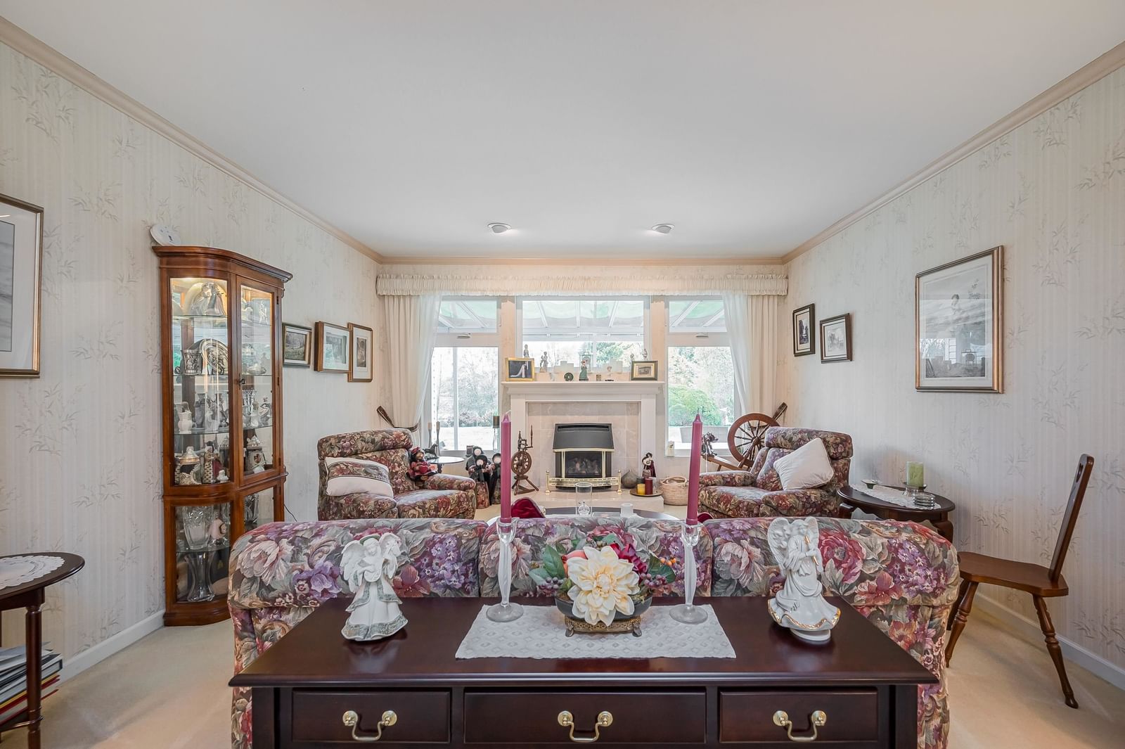 Listing Image 17