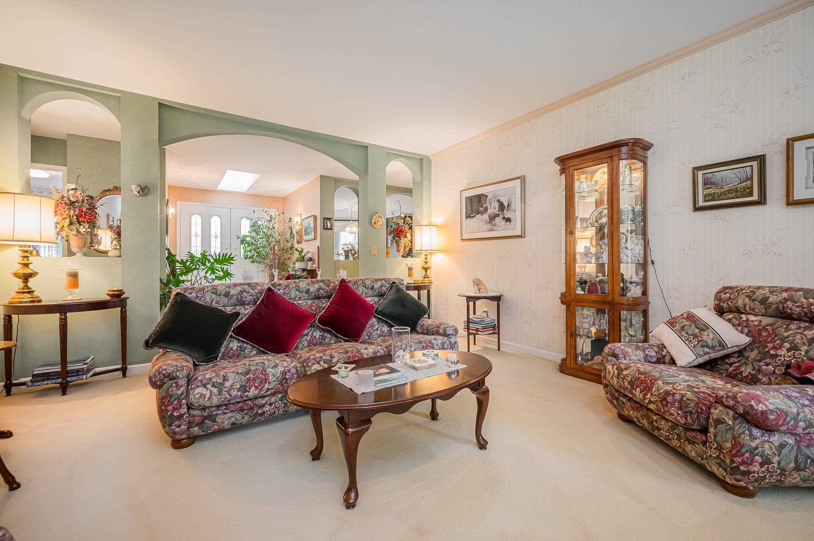 Listing Image 19