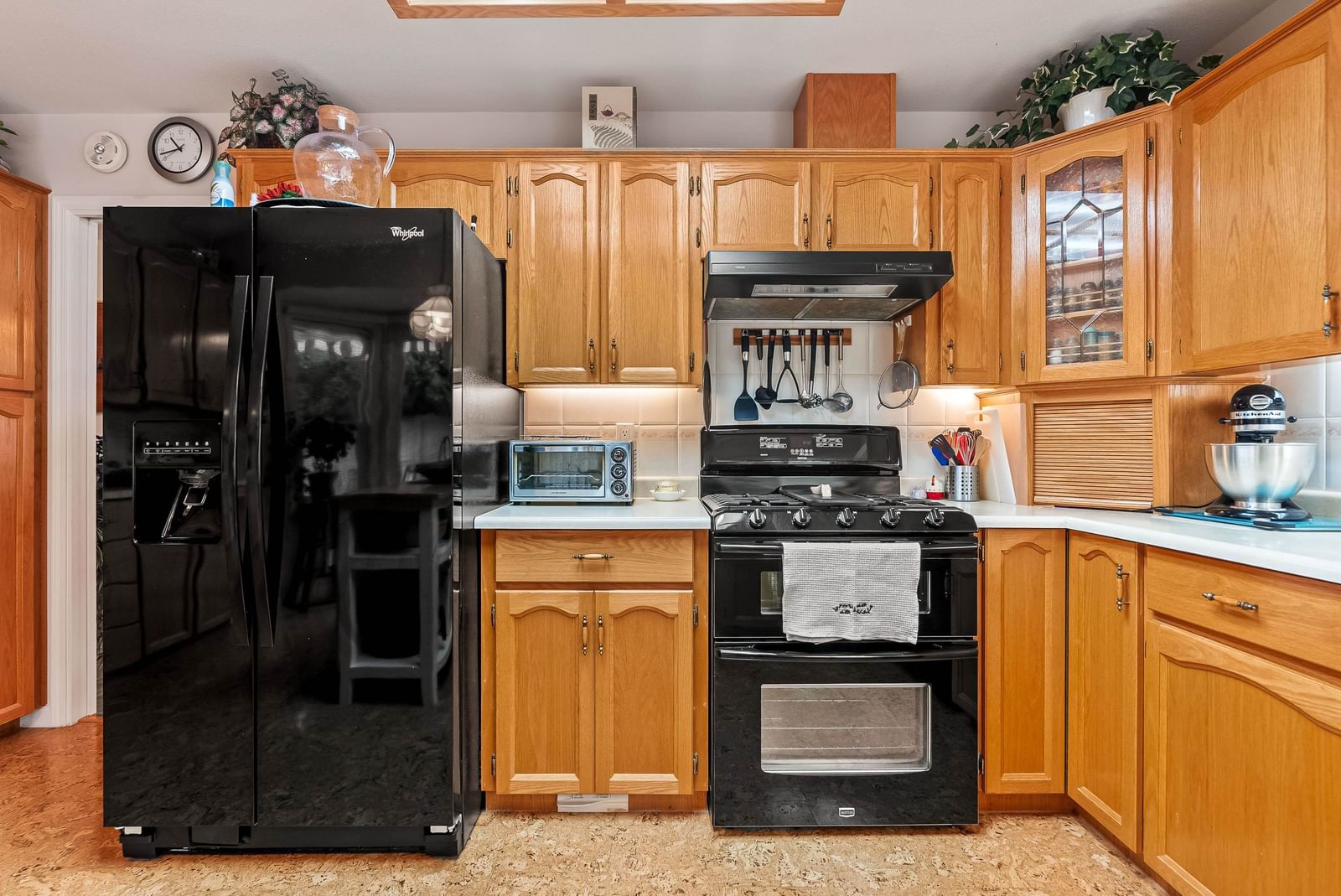 Listing Image 12