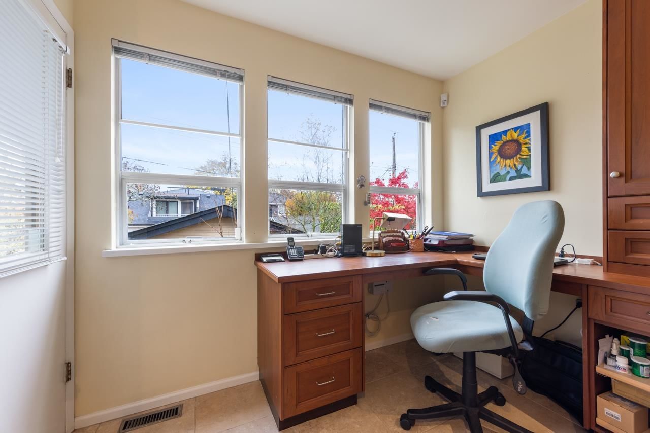 Listing Image 14
