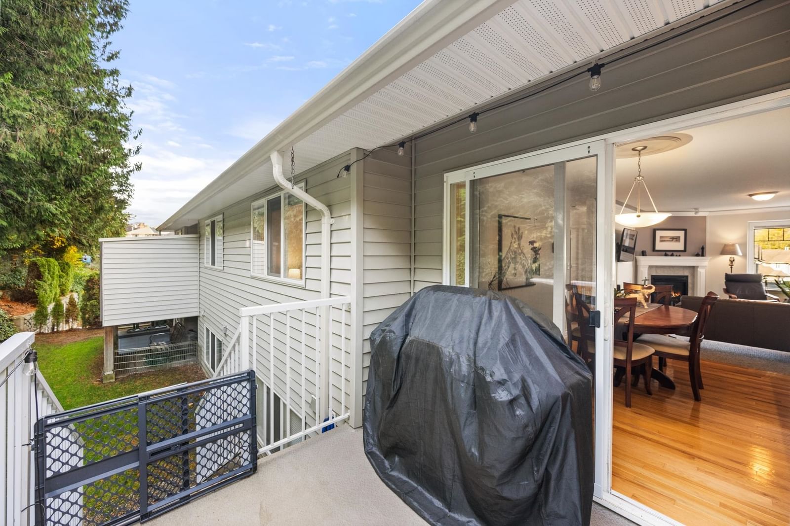 Listing Image 17
