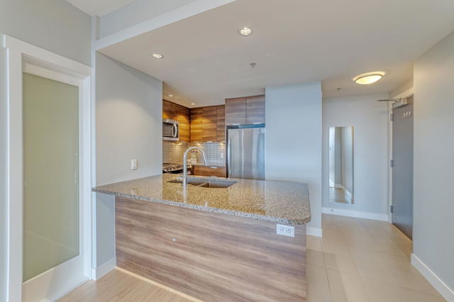 1008 - 2968 Glen Drive