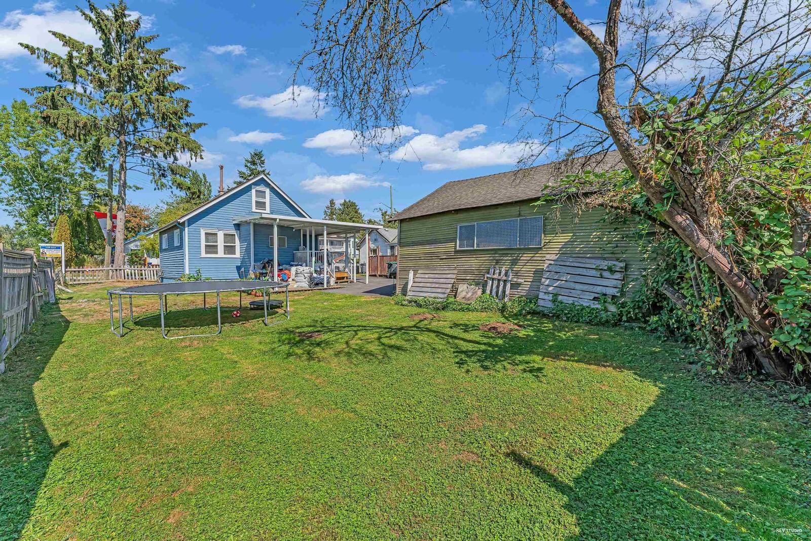 Listing Image 19