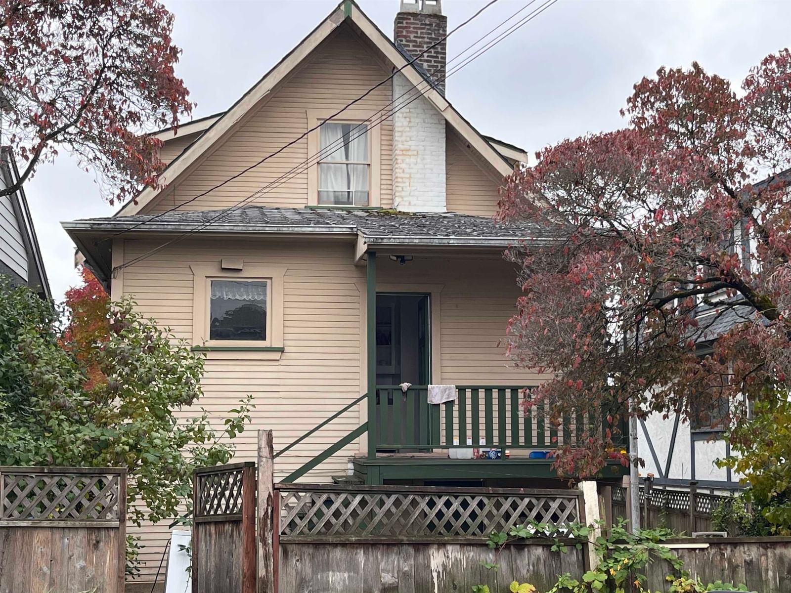 Listing Image 6