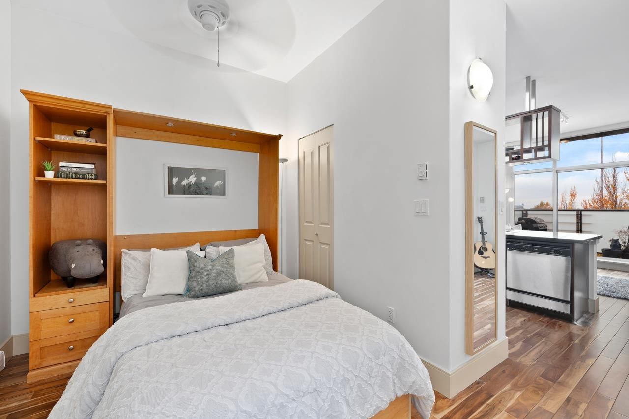Listing Image 15