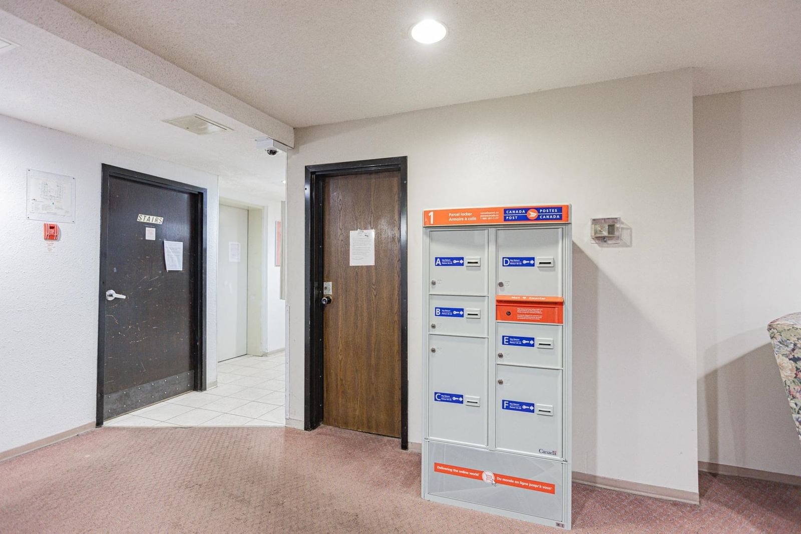 Listing Image 5