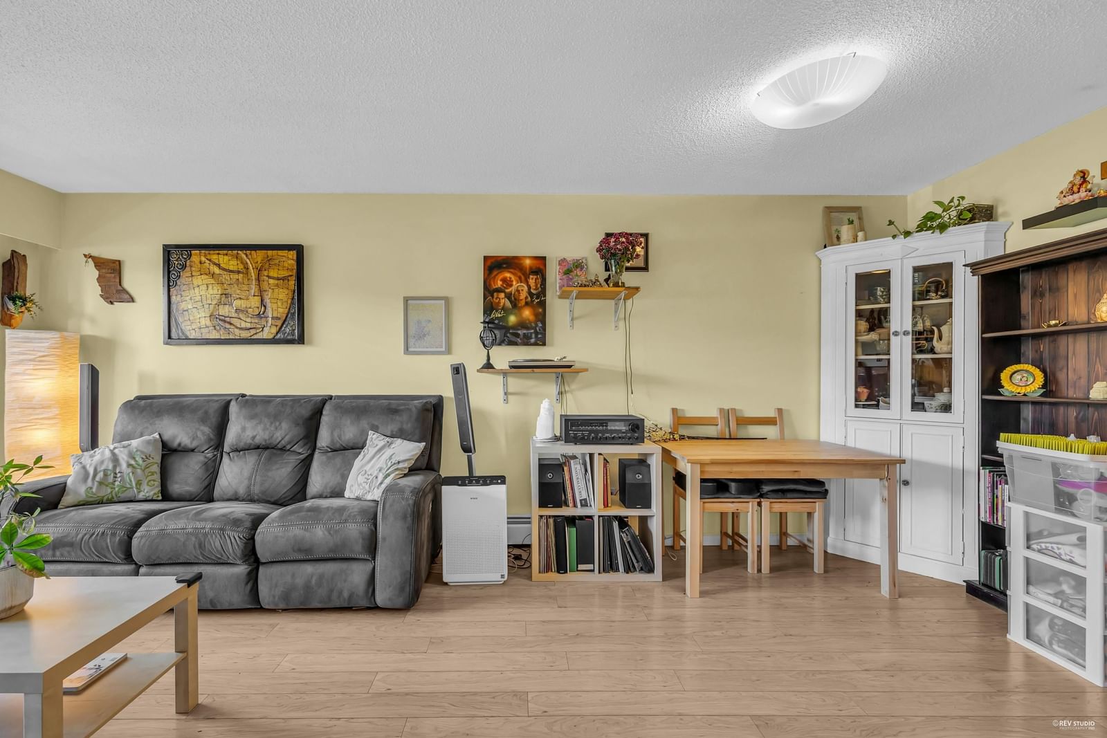 Listing Image 17