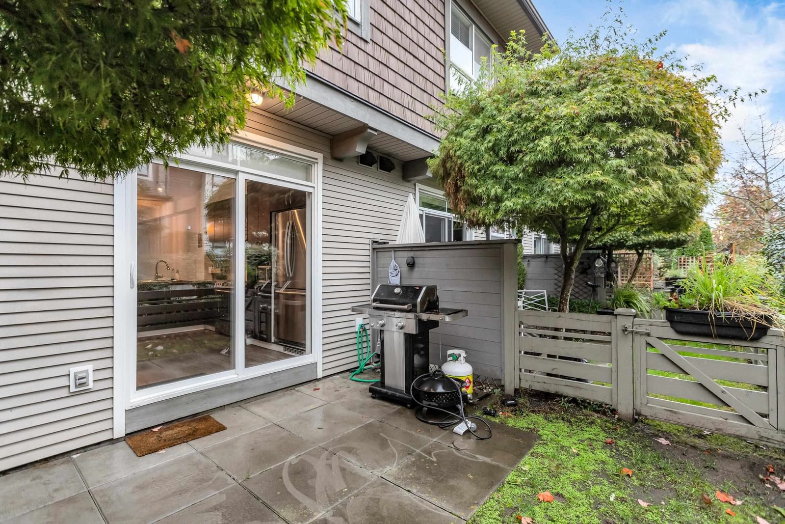 Listing Image 20