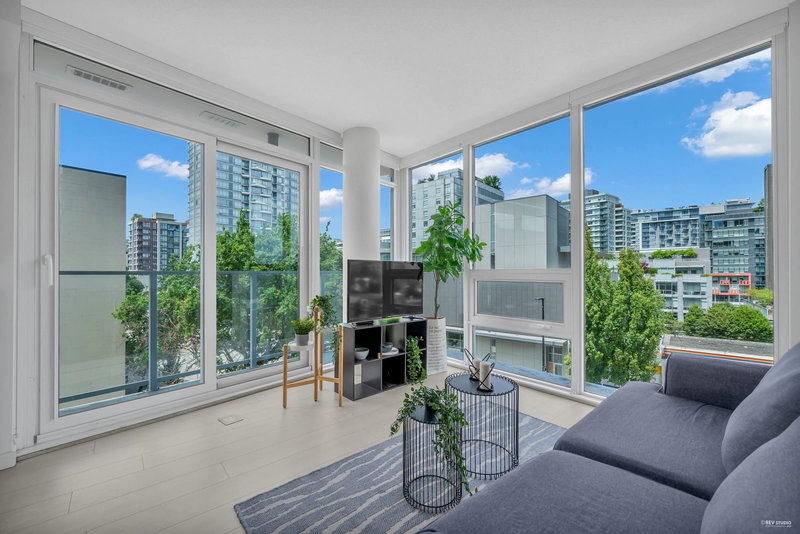 403 - 180 2nd Avenue, Vancouver, V5T 0K4 | Image 2