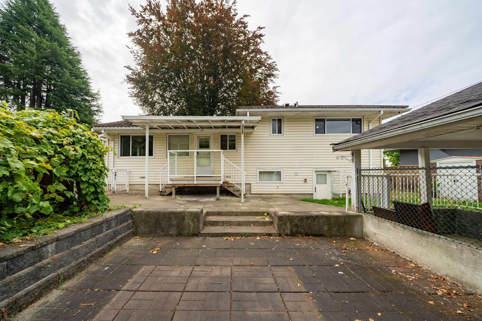 Listing Image 21
